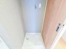 【東京都/武蔵野市桜堤】ロイヤルアーク武蔵野 洗面室：洗濯機置き場