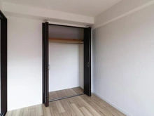 【東京都/武蔵野市境南町】武蔵境永谷タウンプラザ 洋室：約5.5帖