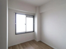 【東京都/武蔵野市境南町】武蔵境永谷タウンプラザ 洋室：約4.0帖