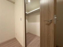 【東京都/小金井市本町】コスモフォーラム武蔵小金井 洋室：東側　約6.0帖　収納