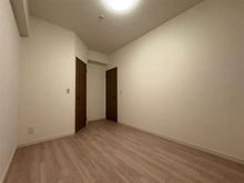 【東京都/小金井市本町】コスモフォーラム武蔵小金井 洋室：東側　約6.0帖