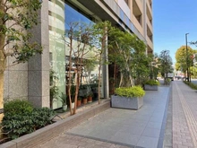 【東京都/小金井市本町】コスモフォーラム武蔵小金井 アプローチ