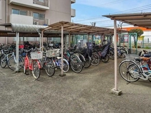 【東京都/国分寺市東恋ヶ窪】国分寺ビューハイツ 駐輪場