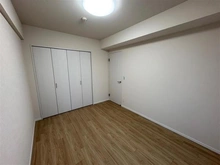 【東京都/小金井市貫井南町】ビクトリアハイム武蔵小金井 洋室：約6.0帖（西側）