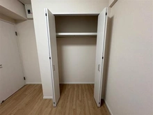 【東京都/小金井市貫井南町】ビクトリアハイム武蔵小金井 洋室：約5.1帖　収納