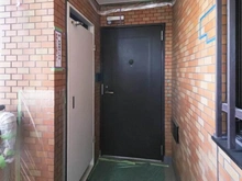 【東京都/小平市学園西町】ライオンズマンション一橋学園 玄関：大規模修繕工事中