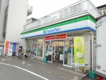 【東京都/国分寺市泉町】ライオンズガーデン西国分寺 ファミリーマート海田西国分寺店（現地より約114m）