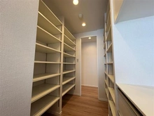 【東京都/小金井市本町】朝日パリオ小金井ハイツ パントリー