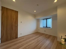 【東京都/小金井市前原町】ライオンズガーデン小金井南 洋室：約5.5帖