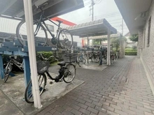 【東京都/小平市回田町】シティウインズ武蔵小金井 駐輪場