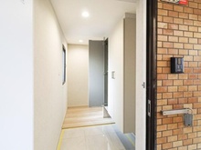 【東京都/小金井市緑町】ライオンズマンション東小金井 玄関