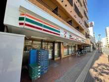 【東京都/三鷹市下連雀】ミタカロイヤルハイツ セブンイレブン三鷹駅南通り店（現地より約100m）