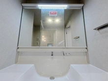 【東京都/小平市鈴木町】レクセルガーデン一橋学園 洗面室