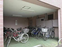 【東京都/小平市回田町】ライオンズヴィアーレ武蔵小金井壱番館 駐輪場