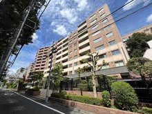 【東京都/新宿区内藤町】グローリオ御苑内藤町 外観