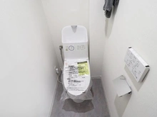 【東京都/府中市浅間町】エルフォレスト ガーデンウィング棟 トイレ