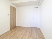 【東京都/府中市浅間町】エルフォレスト ガーデンウィング棟 洋室