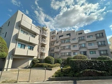 【東京都/世田谷区新町】パークハイム新町三丁目 外観