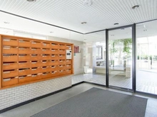 【東京都/世田谷区新町】パークハイム新町三丁目 エントランス