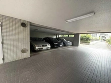 【東京都/世田谷区弦巻】エンゼルハイム馬事公苑 駐車場