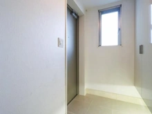 【東京都/世田谷区世田谷】イトーピア桜新町イストハウス 玄関