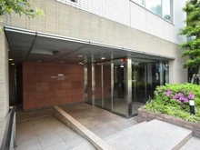 【東京都/世田谷区弦巻】プラウド弦巻アベニュー エントランス