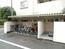 【東京都/世田谷区用賀】第2用賀ヒミコマンション 駐輪場