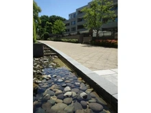 【東京都/世田谷区成城】パークシティ成城　 E-court 敷地内