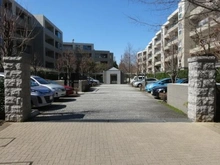 【東京都/世田谷区成城】パークシティ成城　 E-court 駐車場