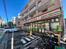 【東京都/世田谷区玉川】二子玉川ライズ　タワー＆レジデンス タワーウエスト  セブン-イレブン 世田谷玉川2丁目店（現地より約590m）