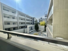 【東京都/世田谷区瀬田】グランウェリス瀬田 敷地内