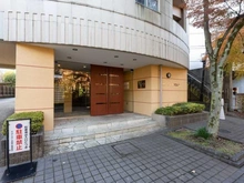 【東京都/世田谷区上用賀】デュオ・スカーラ用賀II エントランス