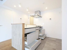 【東京都/世田谷区弦巻】三井馬事公苑南ハイツ 収納