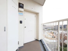 【東京都/世田谷区弦巻】三井馬事公苑南ハイツ ポーチ