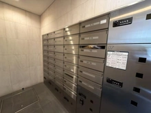 【東京都/世田谷区弦巻】アルス弦巻四丁目 メールBOX