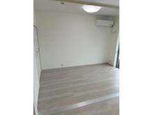 【東京都/世田谷区上用賀】馬事公苑南サンハイツ 洋室