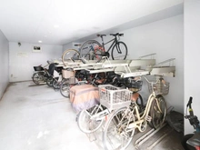 【東京都/世田谷区玉川台】ルピナス用賀 駐輪場
