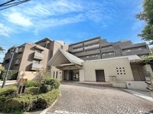【東京都/世田谷区弦巻】ライオンズマンション弦巻グランフォート 外観