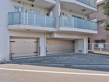 【東京都/世田谷区玉川】グランスイート二子玉川 駐車場