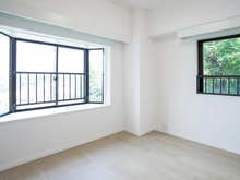 【東京都/世田谷区弦巻】エスパシオ弦巻 洋室