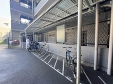 【東京都/杉並区高井戸東】クレストフォルム高井戸南 駐輪場