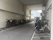 【東京都/杉並区久我山】久我山マンション 駐輪場