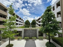 【東京都/杉並区荻窪】パークハウス荻窪 敷地内