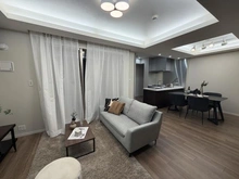 【東京都/杉並区荻窪】荻窪二丁目シティハウス LDK：約15.9帖
※家具・調度品等は販売価格に含まれておりません