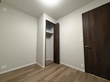 【東京都/杉並区荻窪】荻窪二丁目シティハウス 洋室：約4.4帖