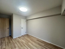 【東京都/杉並区高井戸東】ファミールグラン高井戸デュープレックス 洋室：約7.0帖