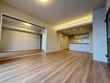 【東京都/杉並区上井草】シャリエ上井草 リビング・ダイニング