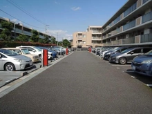 【東京都/杉並区上井草】グランノア杉並上井草 サウスコート 駐車場