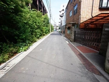 【東京都/中野区中央】アトラス中野中央 前面道路