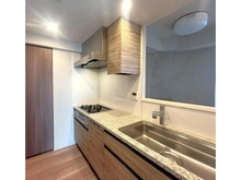 【東京都/三鷹市下連雀】プレミスト三鷹 キッチン